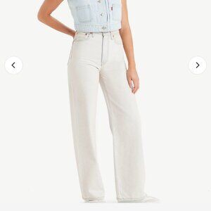 NWT Levi Ribcage Wide Leg Jeans in Light Indigo - Worn In